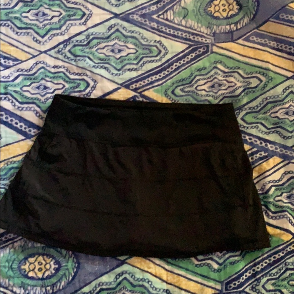 Black Lululemon tennis skort